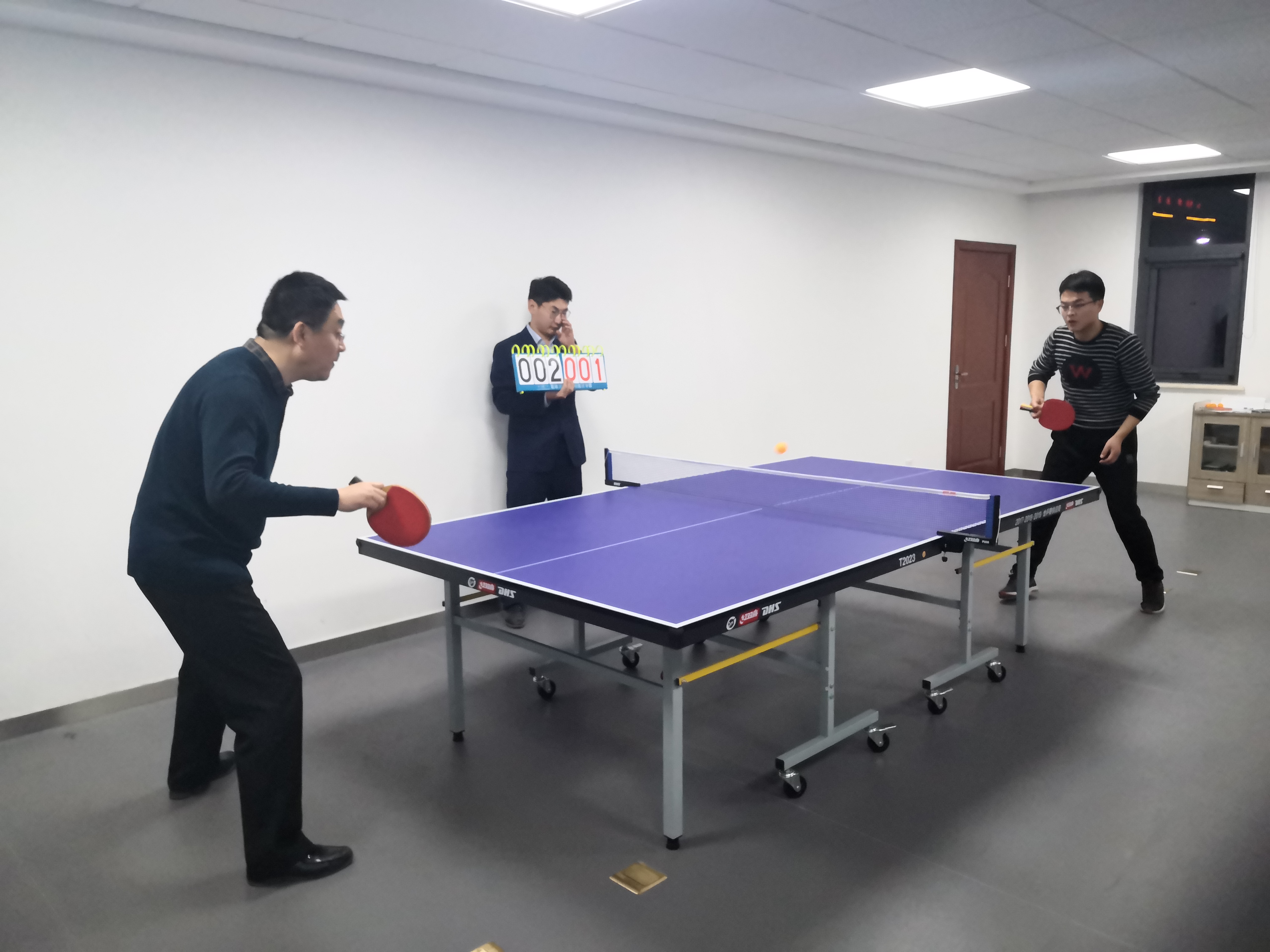 泓源公司舉辦“慶元旦、迎新春”職工乒乓球臺(tái)球比賽(圖2)